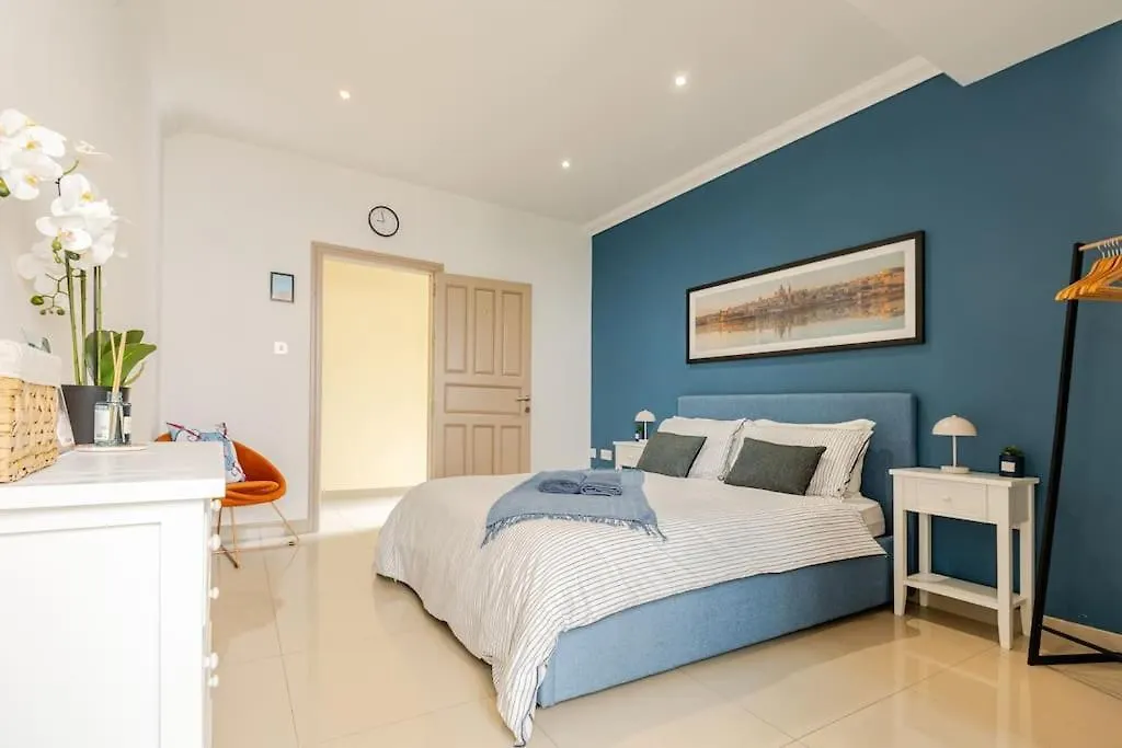 Large Apartment Sliema Malta